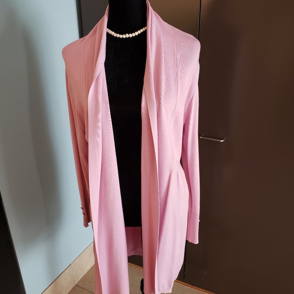 Pretty in Pink Cardigan Cyrus sized XL
